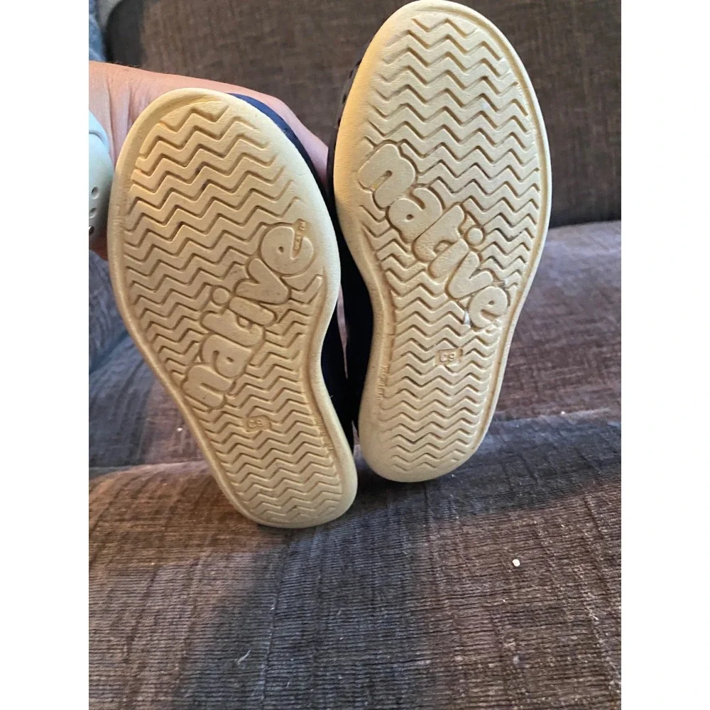 Native Shoes Jefferson Navy Blue EVA Slip On Loafers Boys Size C9
